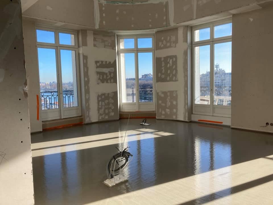 Chape adh&eacute;rente 3 cm dans un appartement de prestige &agrave; Paris image 6